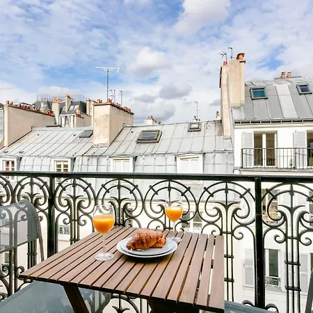 Bnbnova - Notre-dame - 1br With Balcony *