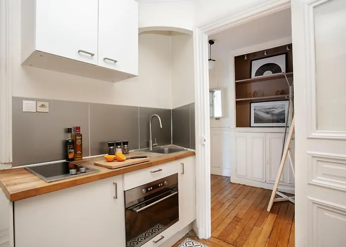 Bnbnova - Notre-dame - 1br With Balcony Apartman Párizs